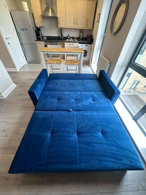 Cute Apartment Next To Colindale Station Edgware Екстер'єр фото