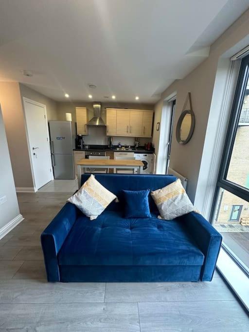 Cute Apartment Next To Colindale Station Edgware Екстер'єр фото